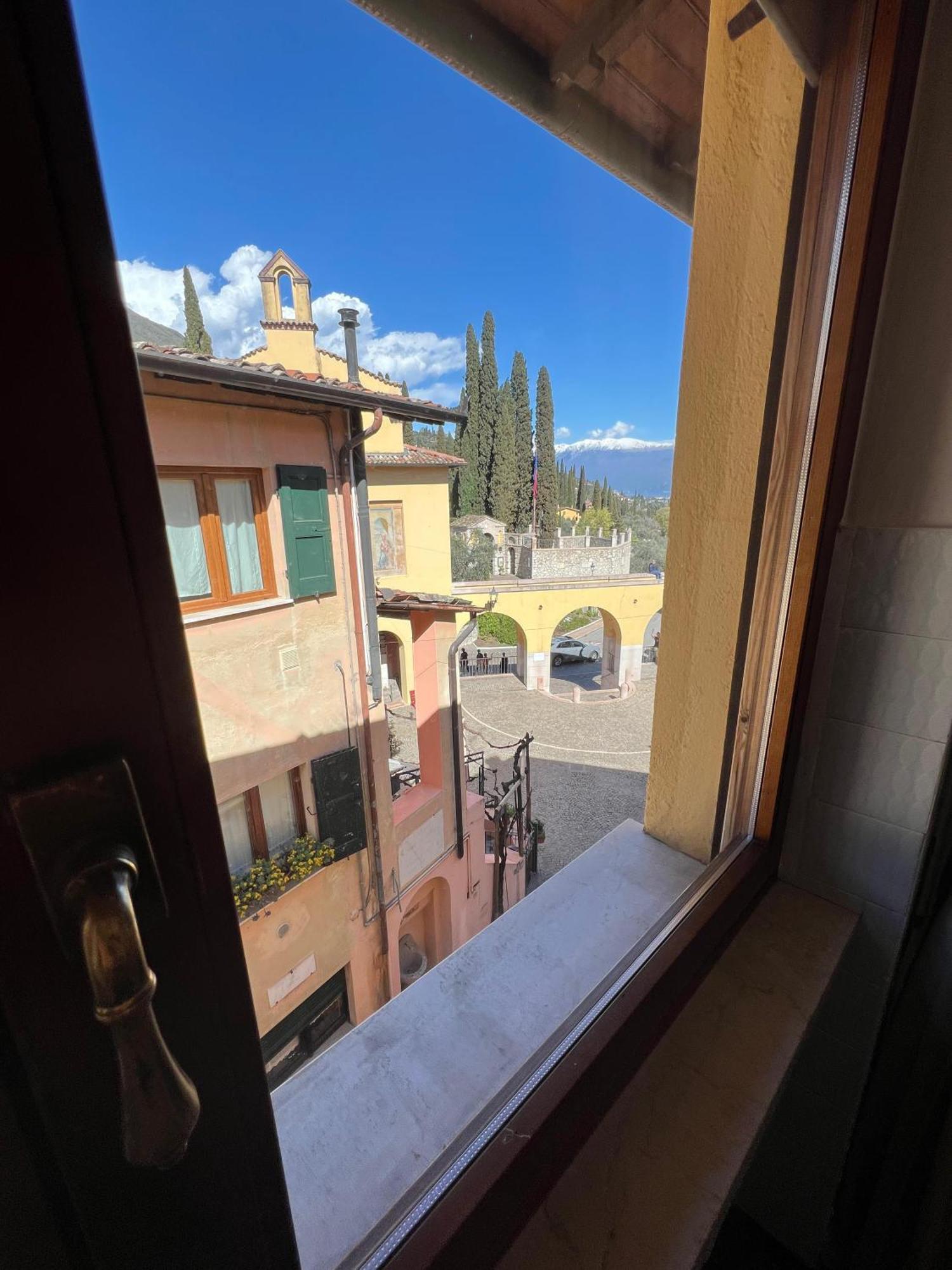 B&B Al Vittoriale Da Maja Gardone Riviera Dış mekan fotoğraf