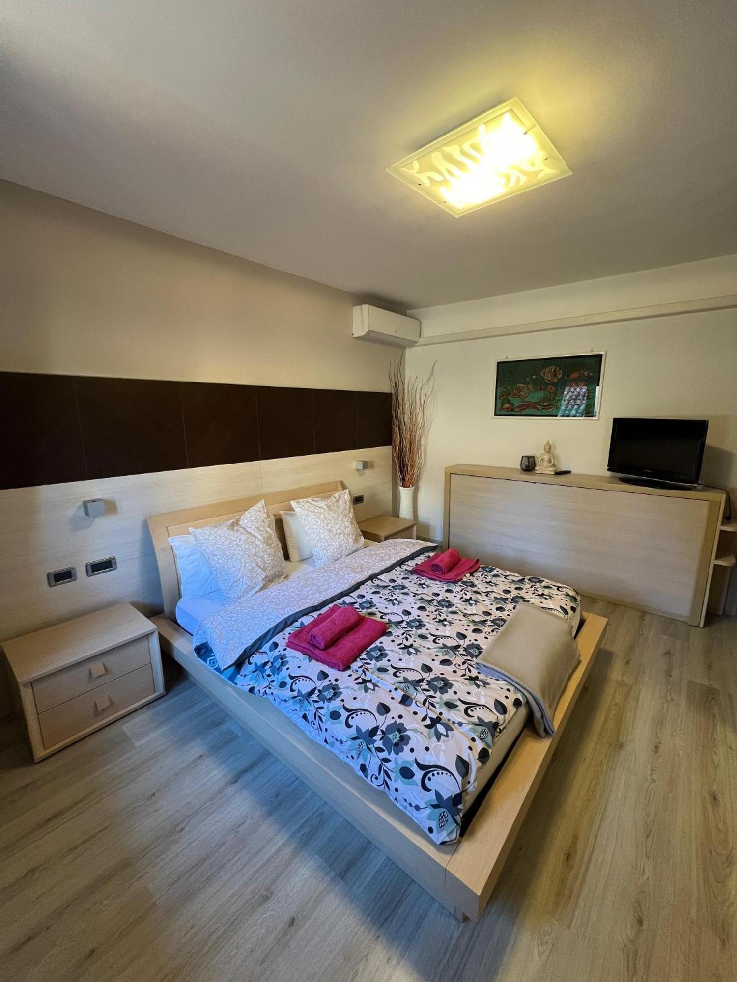 B&B Al Vittoriale Da Maja Gardone Riviera Dış mekan fotoğraf