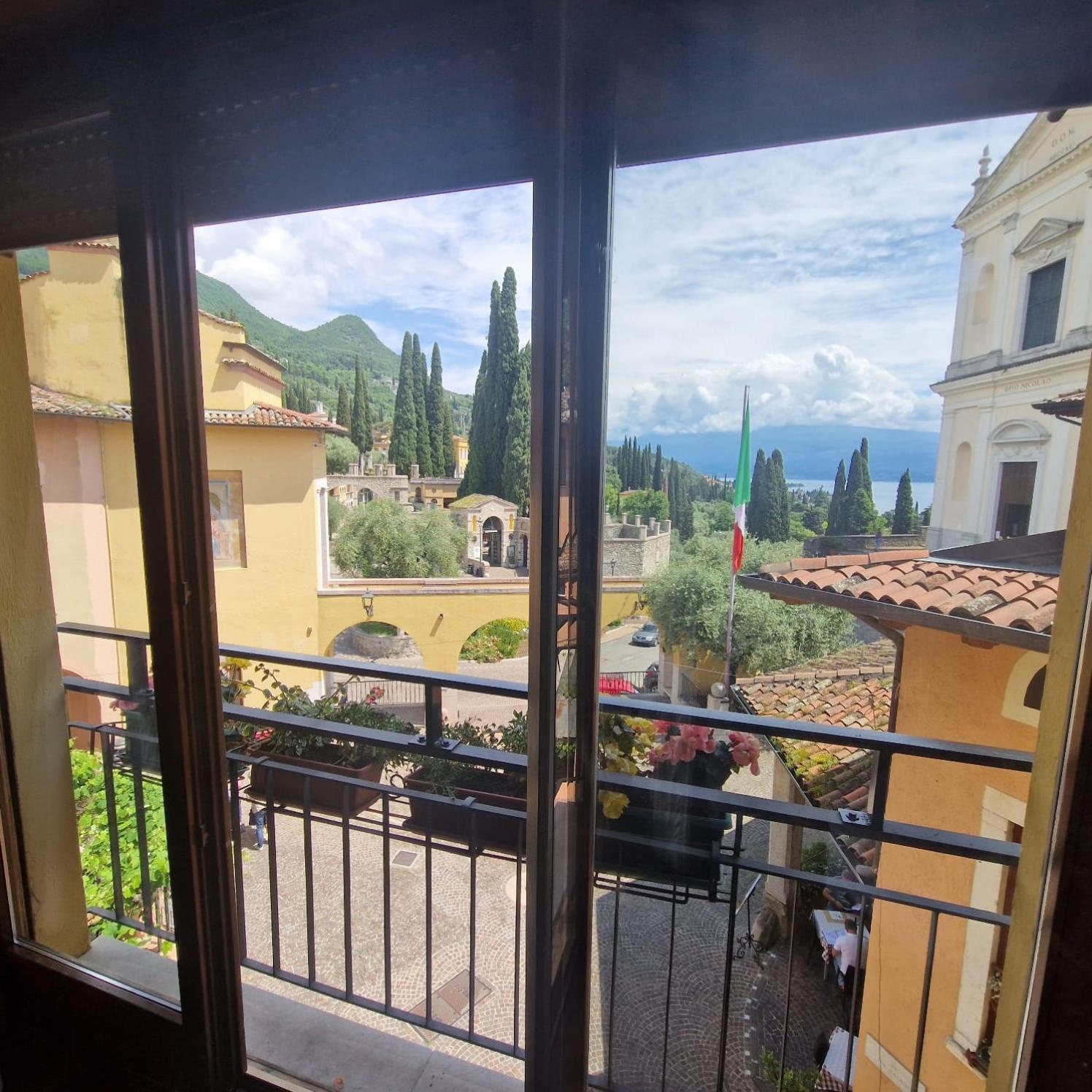 B&B Al Vittoriale Da Maja Gardone Riviera Dış mekan fotoğraf