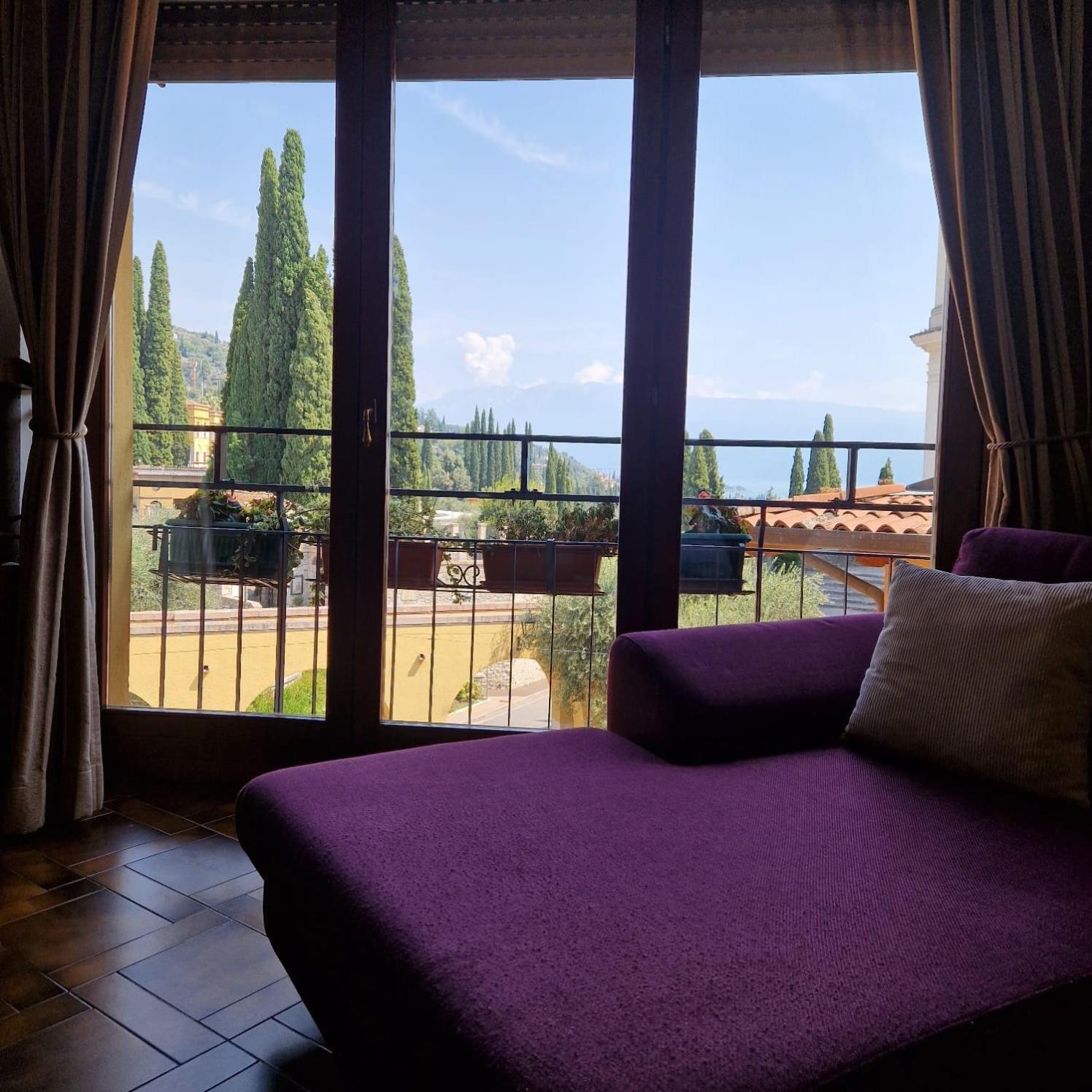 B&B Al Vittoriale Da Maja Gardone Riviera Dış mekan fotoğraf
