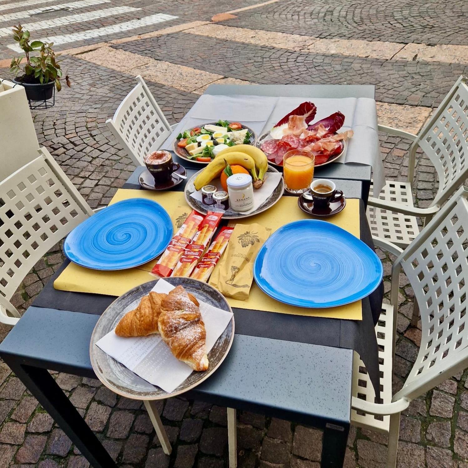 B&B Al Vittoriale Da Maja Gardone Riviera Dış mekan fotoğraf