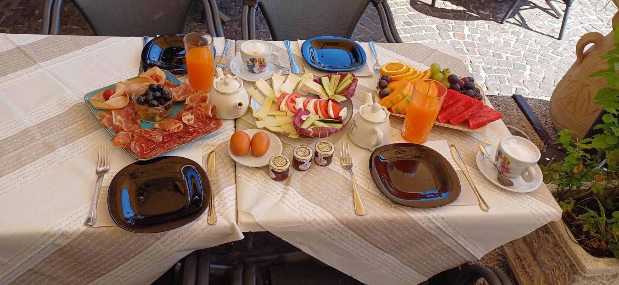 B&B Al Vittoriale Da Maja Gardone Riviera Dış mekan fotoğraf