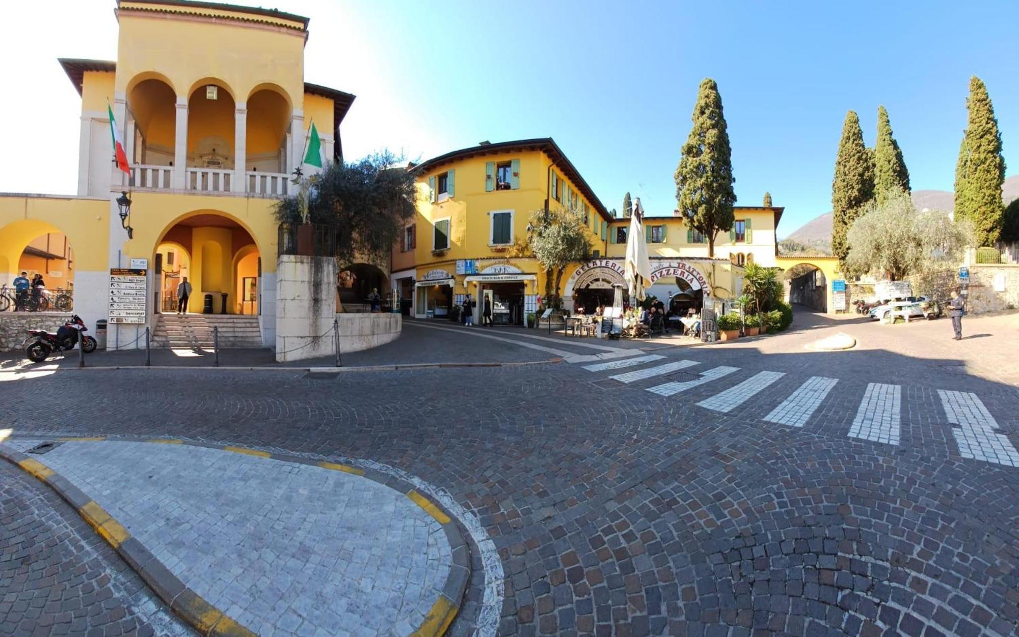 B&B Al Vittoriale Da Maja Gardone Riviera Dış mekan fotoğraf
